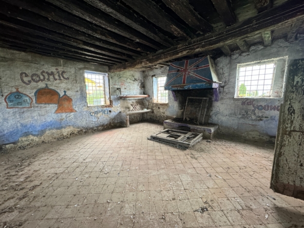 Breganze - Rustico / Area edificabile