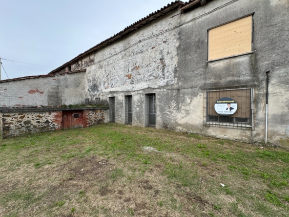 Breganze - Rustico / Area edificabile