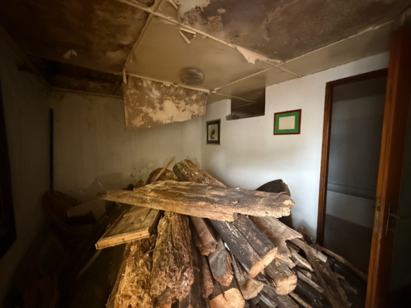 Sarcedo - casa affiancata da ristrutturare