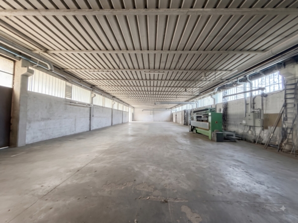 Caldogno - Capannone industriale indipendente