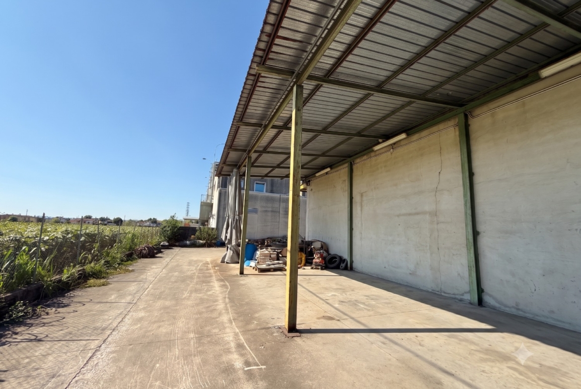 Caldogno - Capannone industriale indipendente