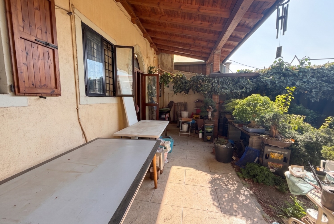 Colceresa - CASA INDIPENDENTE SU PIU' LIVELLI