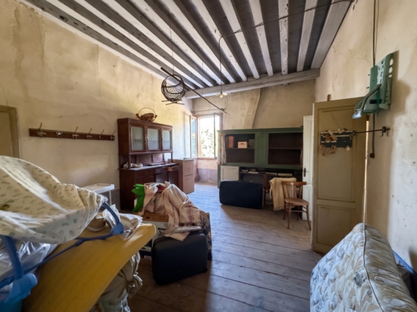 Colceresa - CASA INDIPENDENTE SU PIU' LIVELLI