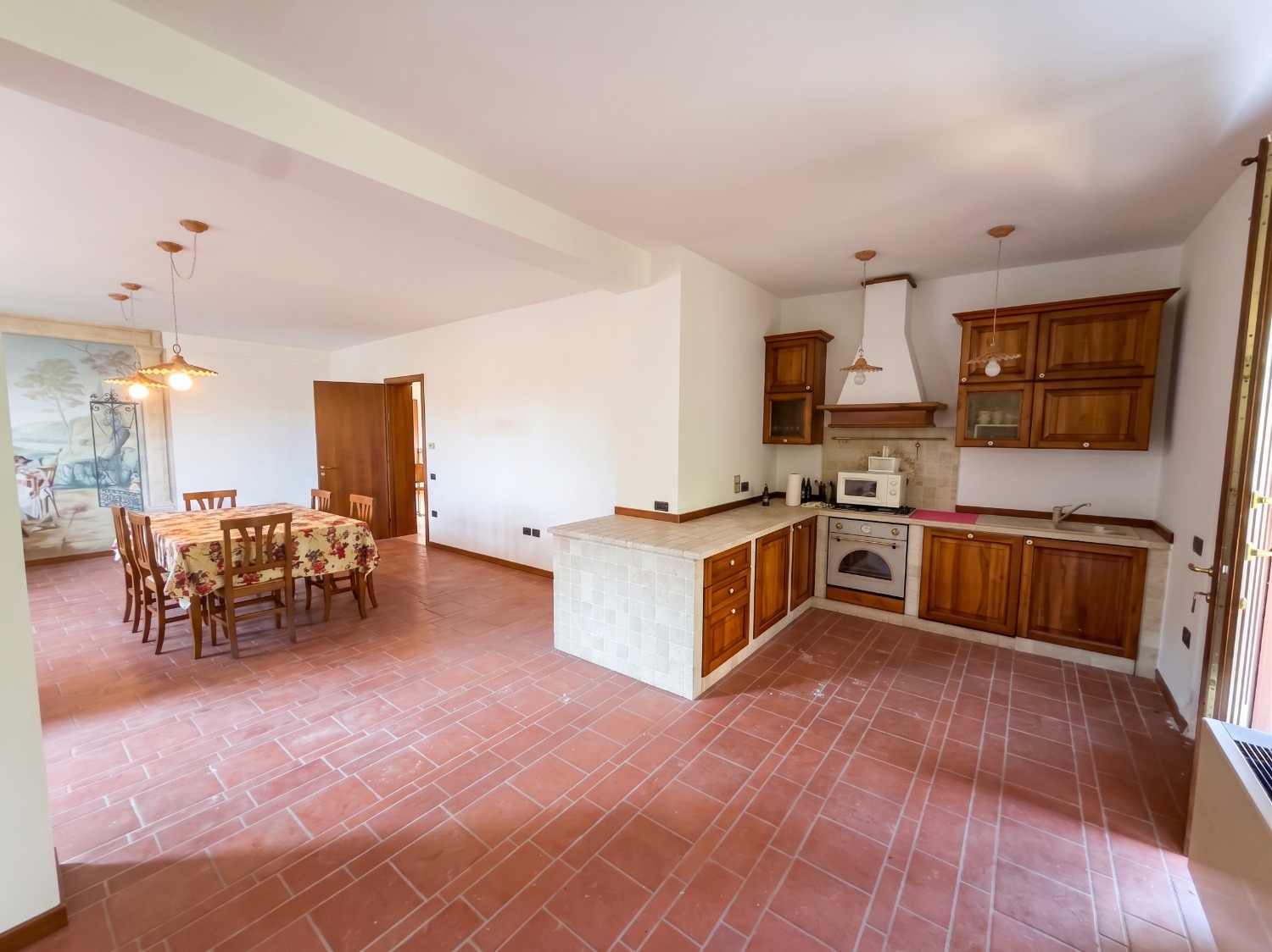 Thiene - CASA INDIPENDENTE CON GARAGE E GIARDINO
