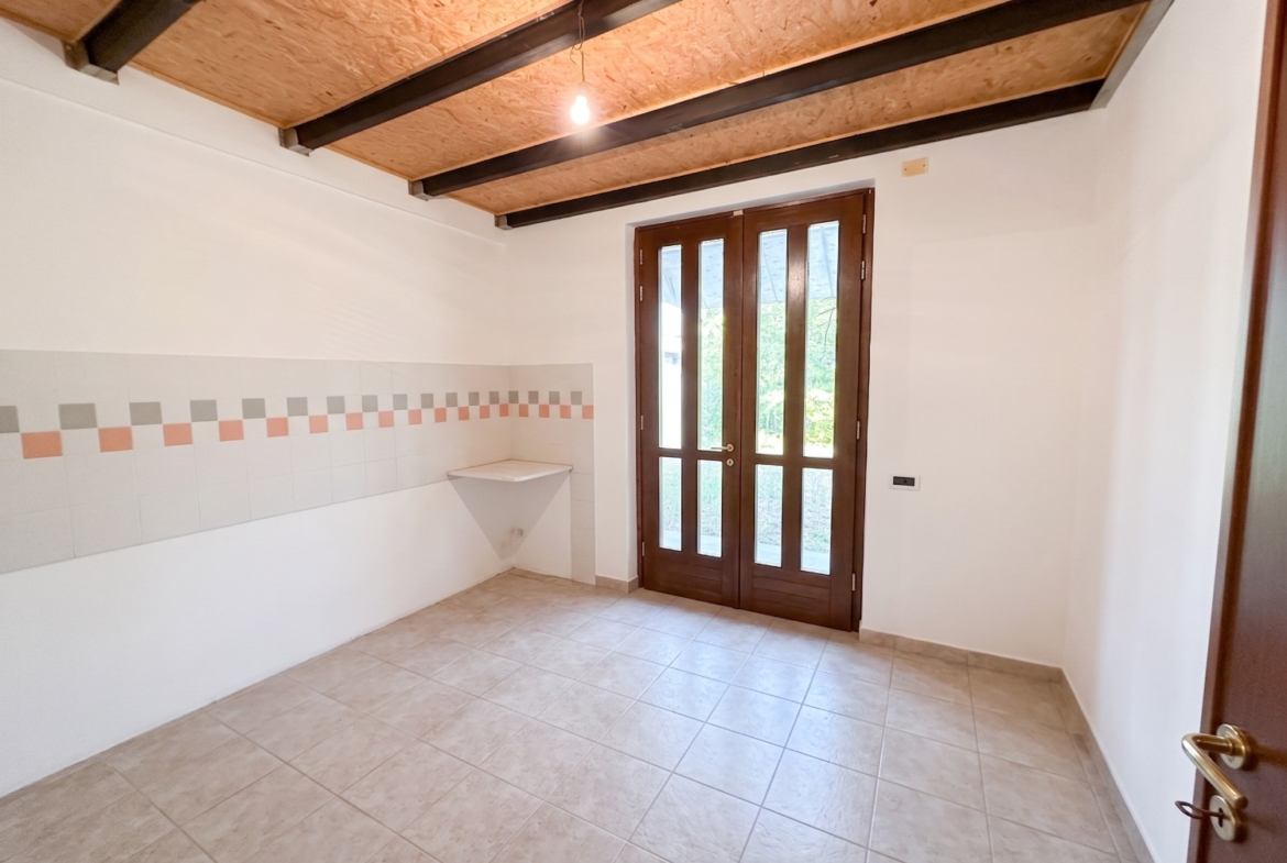 Thiene - CASA INDIPENDENTE CON GARAGE E GIARDINO