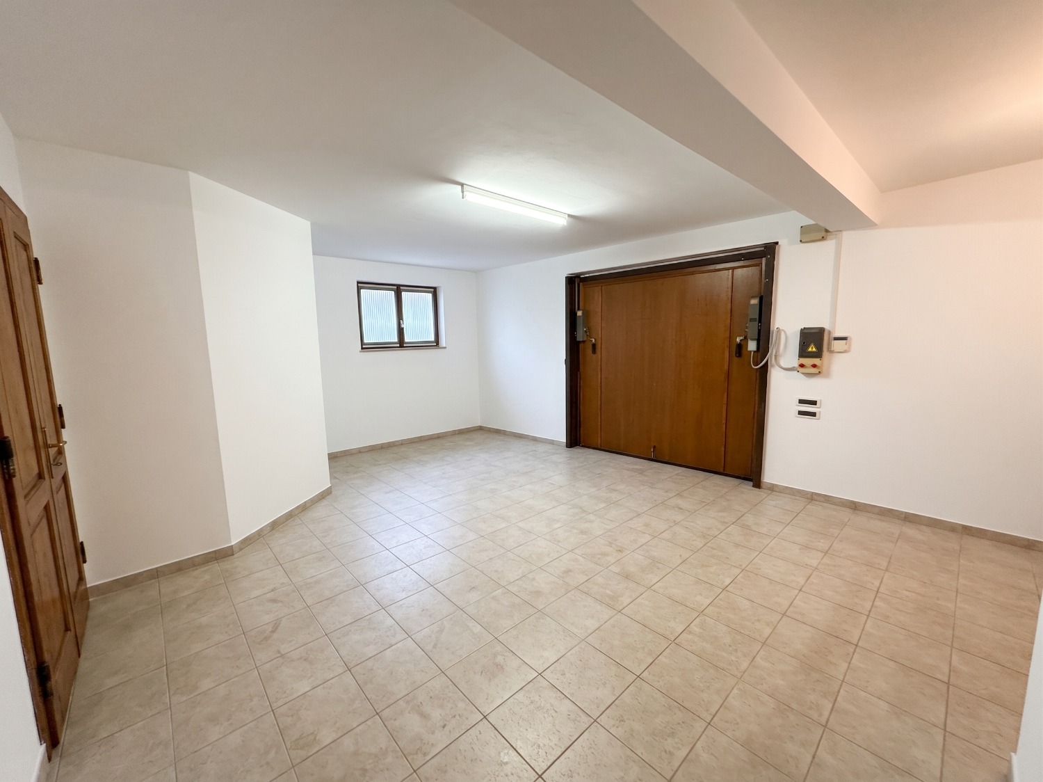 Thiene - CASA INDIPENDENTE CON GARAGE E GIARDINO