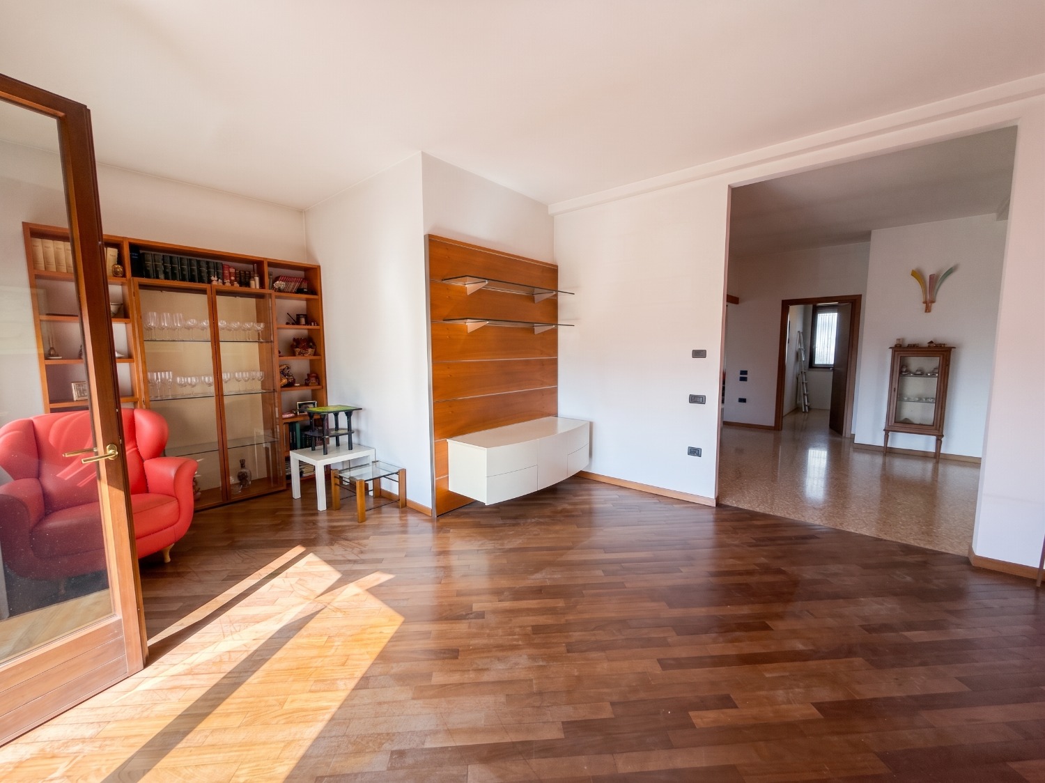 Thiene - CASA INDIPENDENTE CON GARAGE E GIARDINO