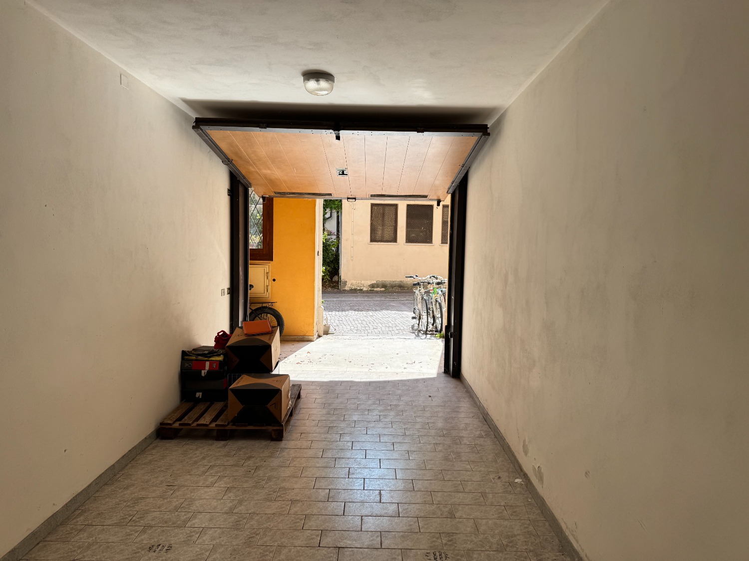 Thiene - garage in centro