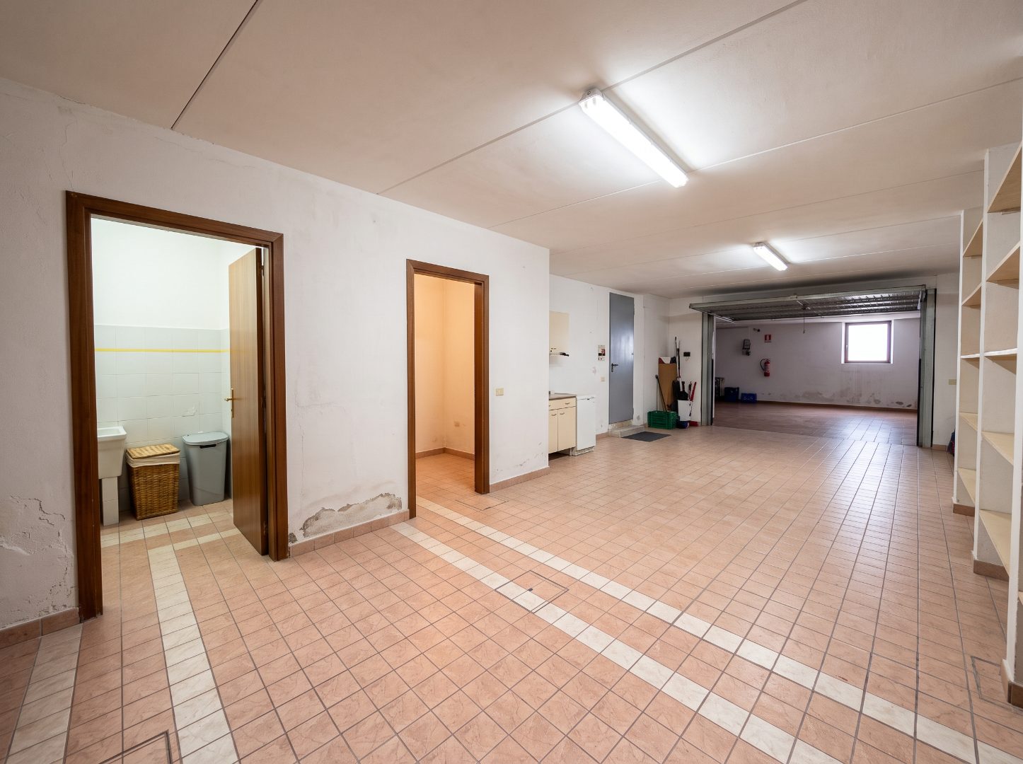 Villaverla - TRICAMERE A SCHIERA
